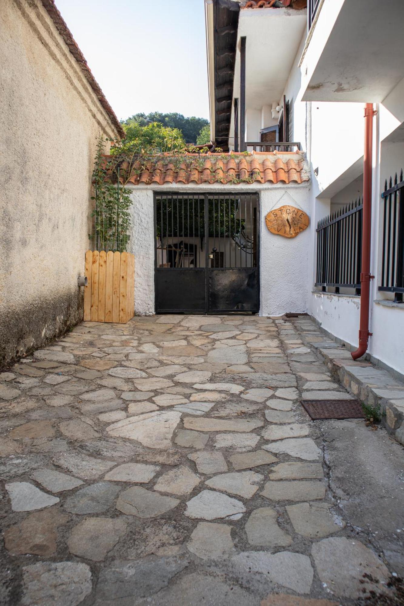 Maries Thasos Stone Villa Bagian luar foto
